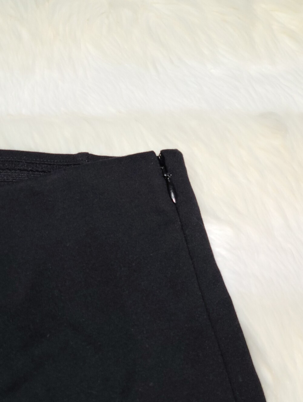 SKIMS The Essential Pants High Waist Legging Black Obsidian Small NEW - Picture 3 of 7